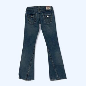 Vintage True Religion low rise boot cut jeans!